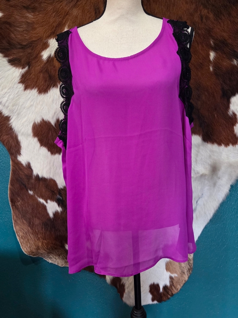 Worthington London Purple Sleeveless Camisole with Black Lace Trim